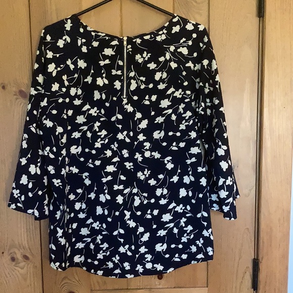 Ladies Crew Neck Blouse - Picture 2 of 3